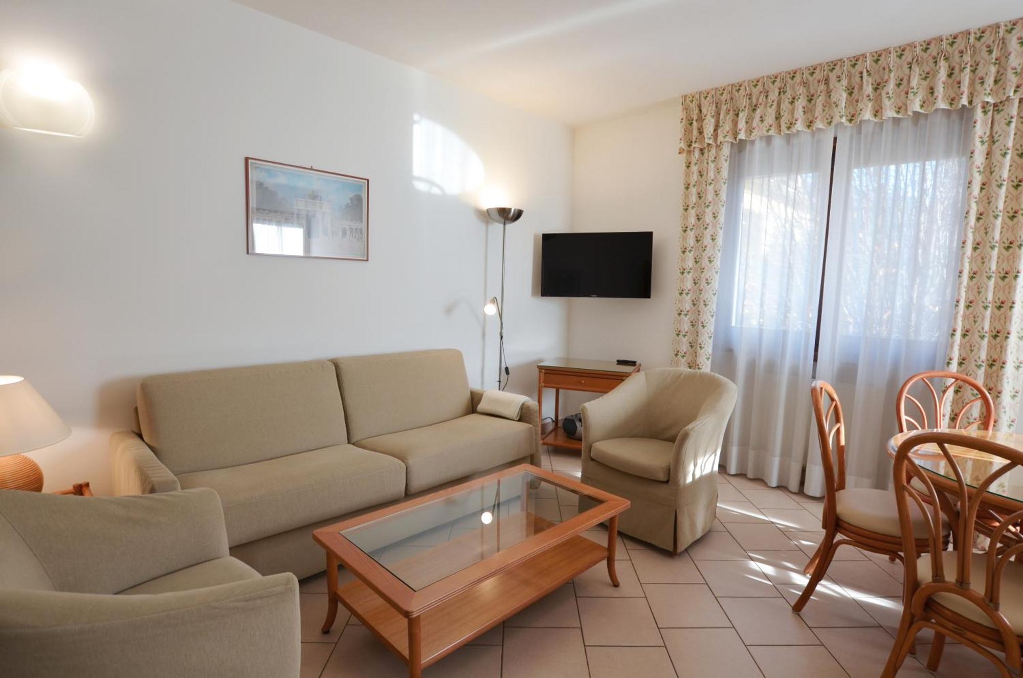 Alle Palme Aparthotel 2*